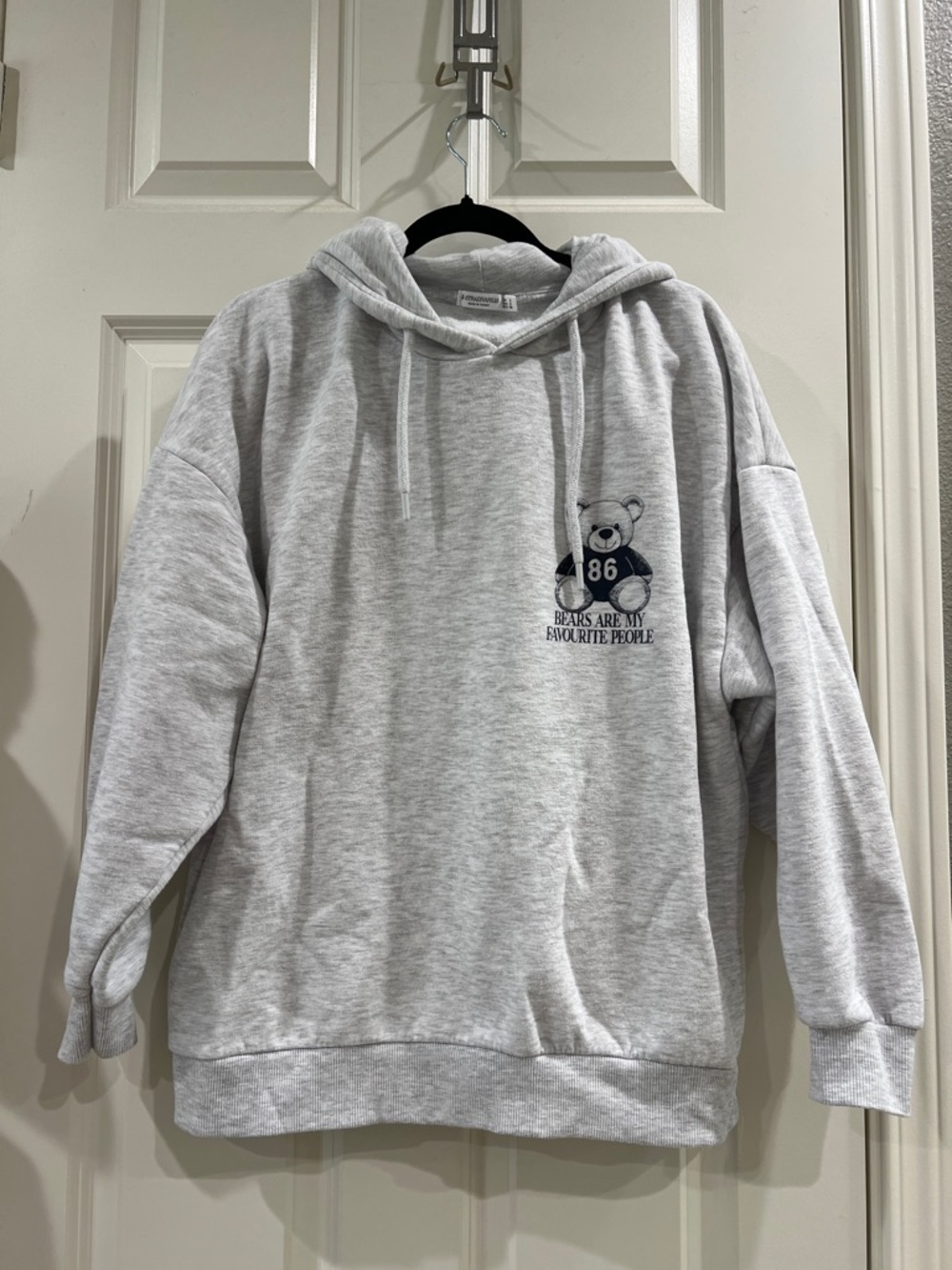 Stradivarius “Bears are my favorite people” hoodie size 8
